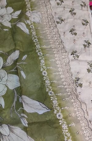 বিউটিফুল কাটোয়ার দুপাট্টার সাথে আনিস্টিজ থ্রি পিস।